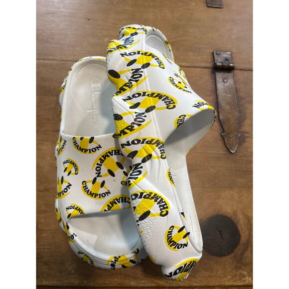 Men’s Champion Meloso Squish Smile Slides - Picture 3 of 6